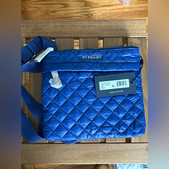 NWT MZ WALLACE Sapphire Metro Flat Crossbody - Picture 1 of 2
